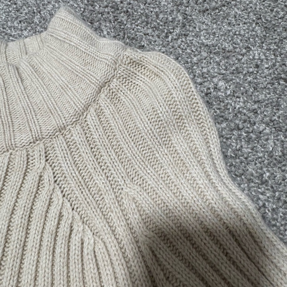 MaxMara Ribbed Full Zip Cashmere‎ & Wool Winter Fall Sweater Women's Size Medium - Picture 4 of 12